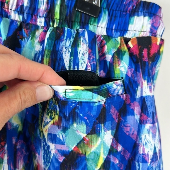 Fabletics Multi Color Carrie Athletic Running Shorts Small - Picture 5 of 9